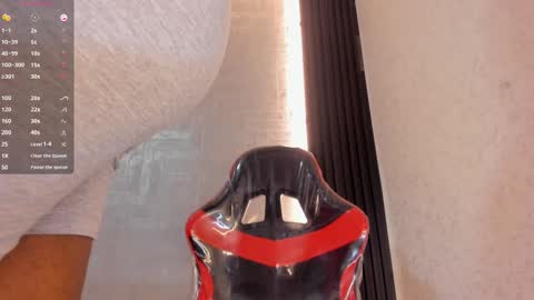 Dominicscott online show from November 11, 2025, 1:11 pm