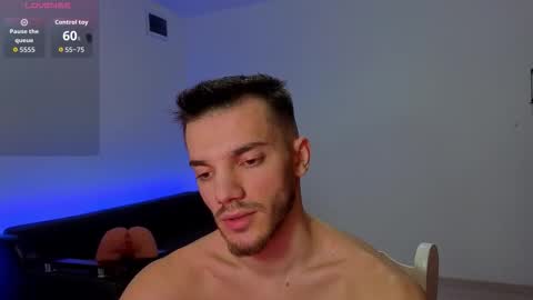 Snapshot of dominicvalente chatting on February 25, 2026, 11:42 am dominicvalente online show from February 25, 2026, 11:42 am