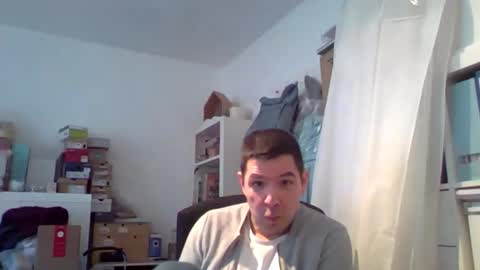 Snapshot of dominik_home chatting on January 14, 2026, 9:48 am dominik_home online show from January 14, 2026, 9:48 am
