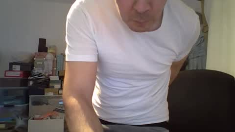 Snapshot of dominik_home chatting on February 18, 2026, 9:05 am dominik_home online show from February 18, 2026, 9:05 am