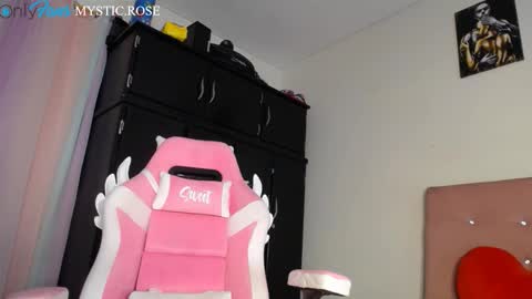 Snapshot of dominika_angel chatting on September 25, 2025, 1:53 am online show from September 25, 2025, 1:53 am