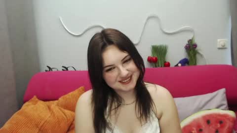 dominikaak online show from March 12, 2026, 2:01 pm