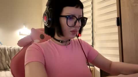 Snapshot of dominiquebreakey chatting on March 12, 2026, 1:28 pm Cati online show from March 12, 2026, 1:28 pm