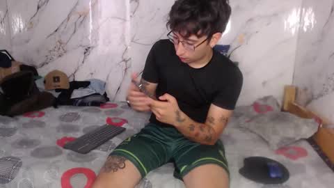 Snapshot of dominus_kane chatting on February 14, 2026, 5:53 pm dominus_kane online show from February 14, 2026, 5:53 pm