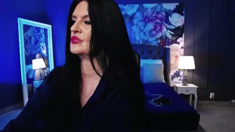 Snapshot of dommelisa chatting on July 18, 2026, 9:18 pm Dom Melisa online show from July 18, 2026, 9:18 pm