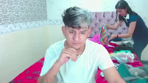 Snapshot of dona_and_carl2 chatting on January 22, 2025, 3:09 am DONA Y CARL online show from January 22, 2025, 3:09 am