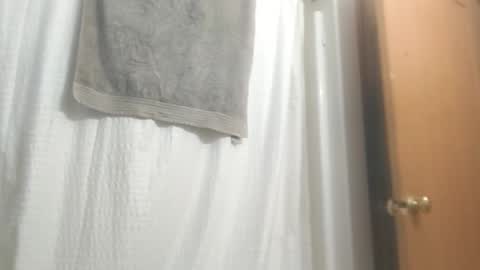 donaldblades04 online show from March 28, 2026, 6:29 pm