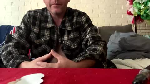 live online show from February 26, 2026, 12:37 pm