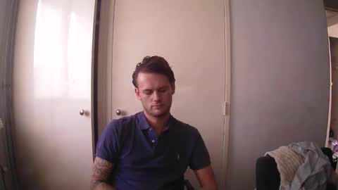 Snapshot of donn053 chatting on September 30, 2025, 2:44 pm Papi online show from September 30, 2025, 2:44 pm