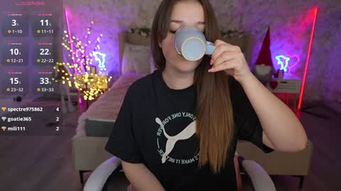 DONNA online show from January 3, 2025, 3:27 am