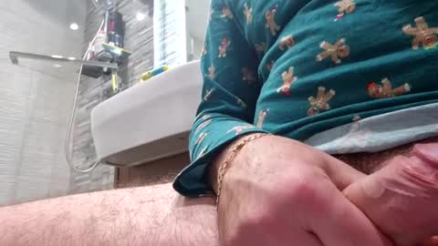 Snapshot of donnykebab chatting on December 11, 2024, 12:23 am donnykebab online show from December 11, 2024, 12:23 am