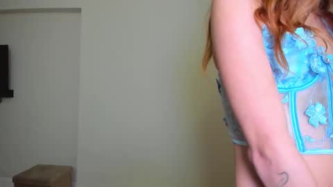 Snapshot of donteatcats_ chatting on December 22, 2025, 1:41 pm Sam online show from December 22, 2025, 1:41 pm