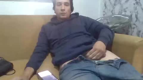 donyork online show from April 16, 2026, 4:52 pm