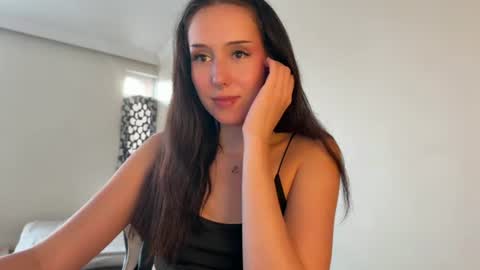 Snapshot of doragranat chatting on June 21, 2026, 4:37 am doragranat online show from June 21, 2026, 4:37 am