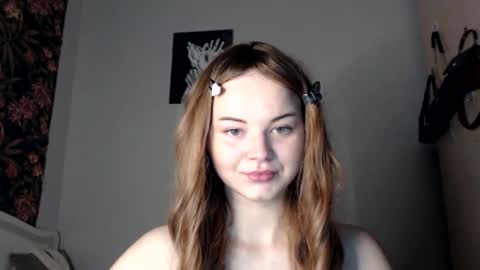 Snapshot of doratixx0 chatting on May 31, 2026, 8:54 pm dorati online show from May 31, 2026, 8:54 pm