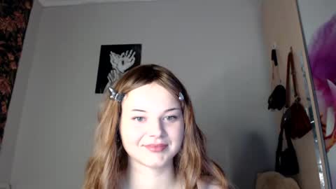 Snapshot of doratixx0 chatting on June 6, 2026, 11:31 pm dorati online show from June 6, 2026, 11:31 pm