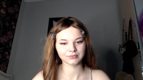 Snapshot of doratixx0 chatting on June 9, 2026, 2:56 am dorati online show from June 9, 2026, 2:56 am