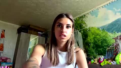Snapshot of doreathaeppinette chatting on June 10, 2026, 2:12 am Rossy online show from June 10, 2026, 2:12 am