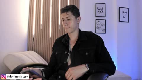 dorian_mystery online show from May 30, 2026, 1:25 am