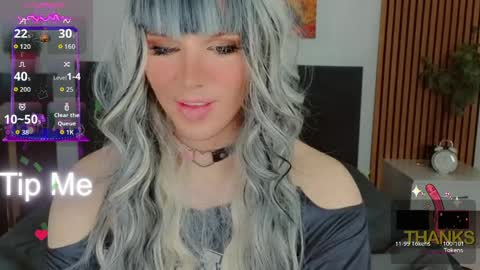 Snapshot of dorian_reed chatting on April 1, 2026, 12:00 am Helen my second account online show from April 1, 2026, 12:00 am
