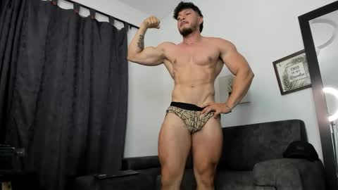 Snapshot of dorianfenix chatting on December 3, 2025, 8:18 pm Dorian Fenix online show from December 3, 2025, 8:18 pm