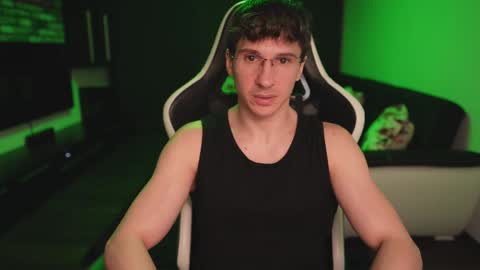 Dorian Reyes online show from March 11, 2026, 11:00 pm