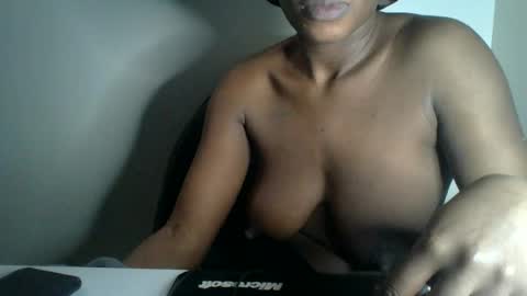 Snapshot of dorians_black chatting on June 14, 2026, 8:44 pm dorians black online show from June 14, 2026, 8:44 pm
