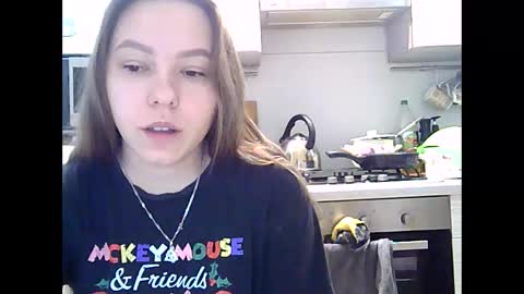 Dorrie Ann online show from January 4, 2025, 5:37 am