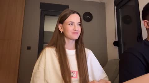 Alice and Mark online show from October 18, 2025, 7:36 pm