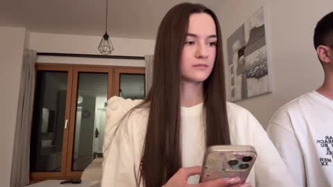 Snapshot of double_sun chatting on February 18, 2026, 10:06 pm Alice and Mark online show from February 18, 2026, 10:06 pm