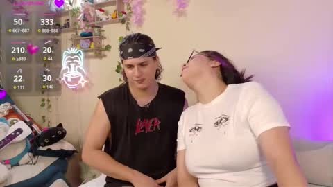 Snapshot of doubledelight_ chatting on February 22, 2026, 2:13 am Chelsea Dante online show from February 22, 2026, 2:13 am