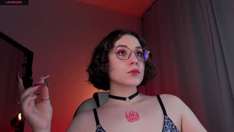 Eva ana Liza online show from March 7, 2025, 9:38 pm