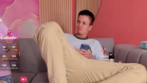 Snapshot of doublepleasure69_ chatting on September 17, 2025, 5:42 am doublepleasure69_ online show from September 17, 2025, 5:42 am