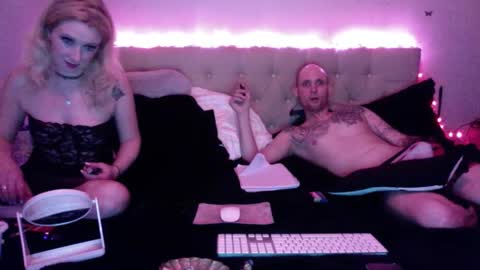 Snapshot of doublesuble chatting on January 12, 2026, 2:22 pm Chaz Roxy Rain online show from January 12, 2026, 2:22 pm