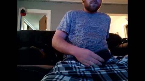 Snapshot of douchydan chatting on January 1, 2025, 5:00 pm douchydan online show from January 1, 2025, 5:00 pm