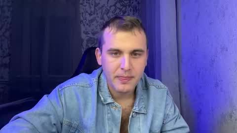 Snapshot of douglas_666 chatting on November 12, 2025, 7:13 pm douglas_666 online show from November 12, 2025, 7:13 pm