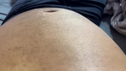 Snapshot of down4hairy chatting on December 22, 2025, 11:07 am down4hairy online show from December 22, 2025, 11:07 am