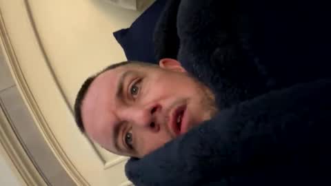 Snapshot of downtowndave48 chatting on November 23, 2025, 8:03 am downtowndave48 online show from November 23, 2025, 8:03 am