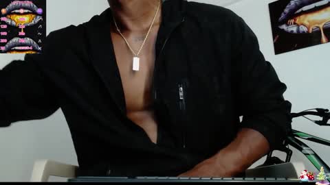 Snapshot of drake_brown_23 chatting on January 23, 2025, 4:52 am Drake 23 online show from January 23, 2025, 4:52 am
