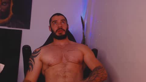 drake_cole11 online show from March 7, 2025, 4:46 am