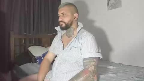 Snapshot of drake_white1 chatting on March 2, 2025, 4:17 am drake whitee Independent Model online show from March 2, 2025, 4:17 am