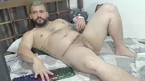 Snapshot of drake_white1 chatting on March 5, 2025, 3:51 am drake whitee Independent Model online show from March 5, 2025, 3:51 am