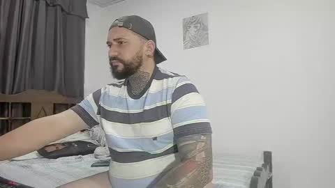 Snapshot of drake_white1 chatting on March 8, 2025, 4:12 am drake whitee Independent Model online show from March 8, 2025, 4:12 am