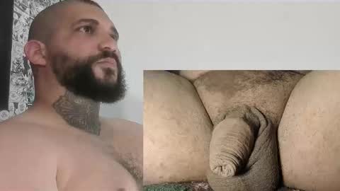 Snapshot of drake_white1 chatting on October 30, 2025, 3:41 am drake whitee Independent Model online show from October 30, 2025, 3:41 am