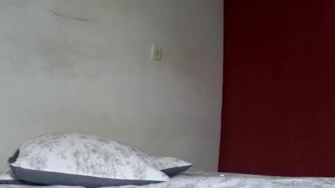 Andrs  Independent Model online show from September 24, 2025, 10:29 am