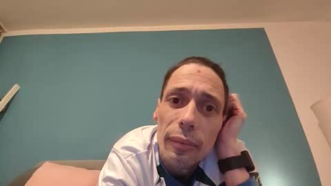 Snapshot of drako198 chatting on April 26, 2026, 7:33 pm drako198 online show from April 26, 2026, 7:33 pm
