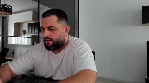 Draven A online show from February 11, 2025, 12:37 pm