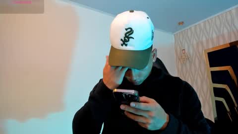 Draven online show from October 21, 2025, 11:11 am