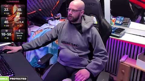 drawingcock online show from November 25, 2025, 7:36 pm