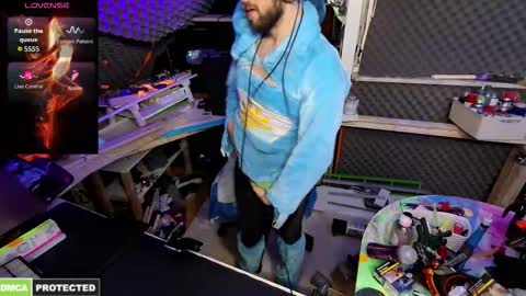 drawingcock online show from November 28, 2025, 1:19 am